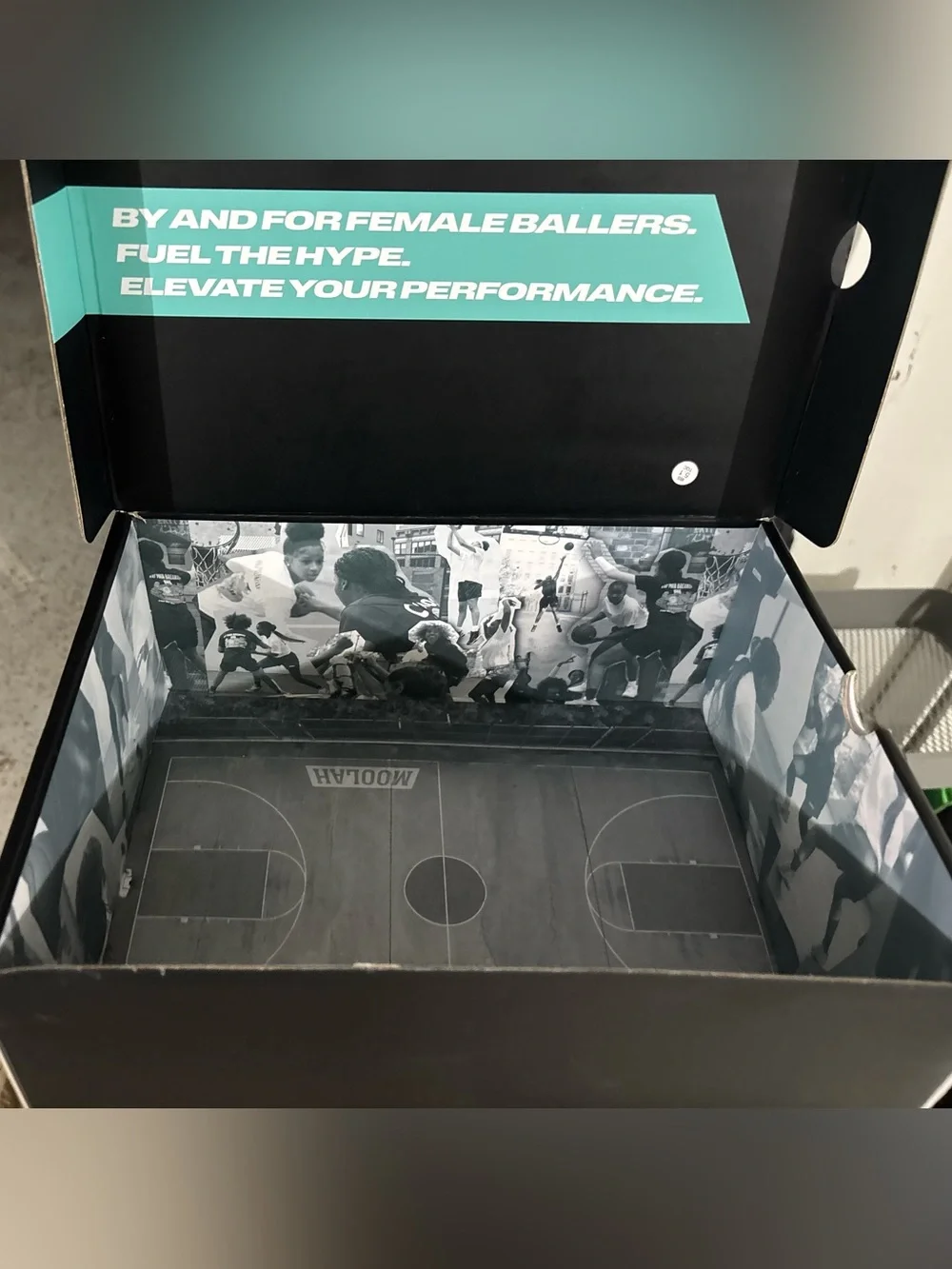 Moolah swish basketball sneakers